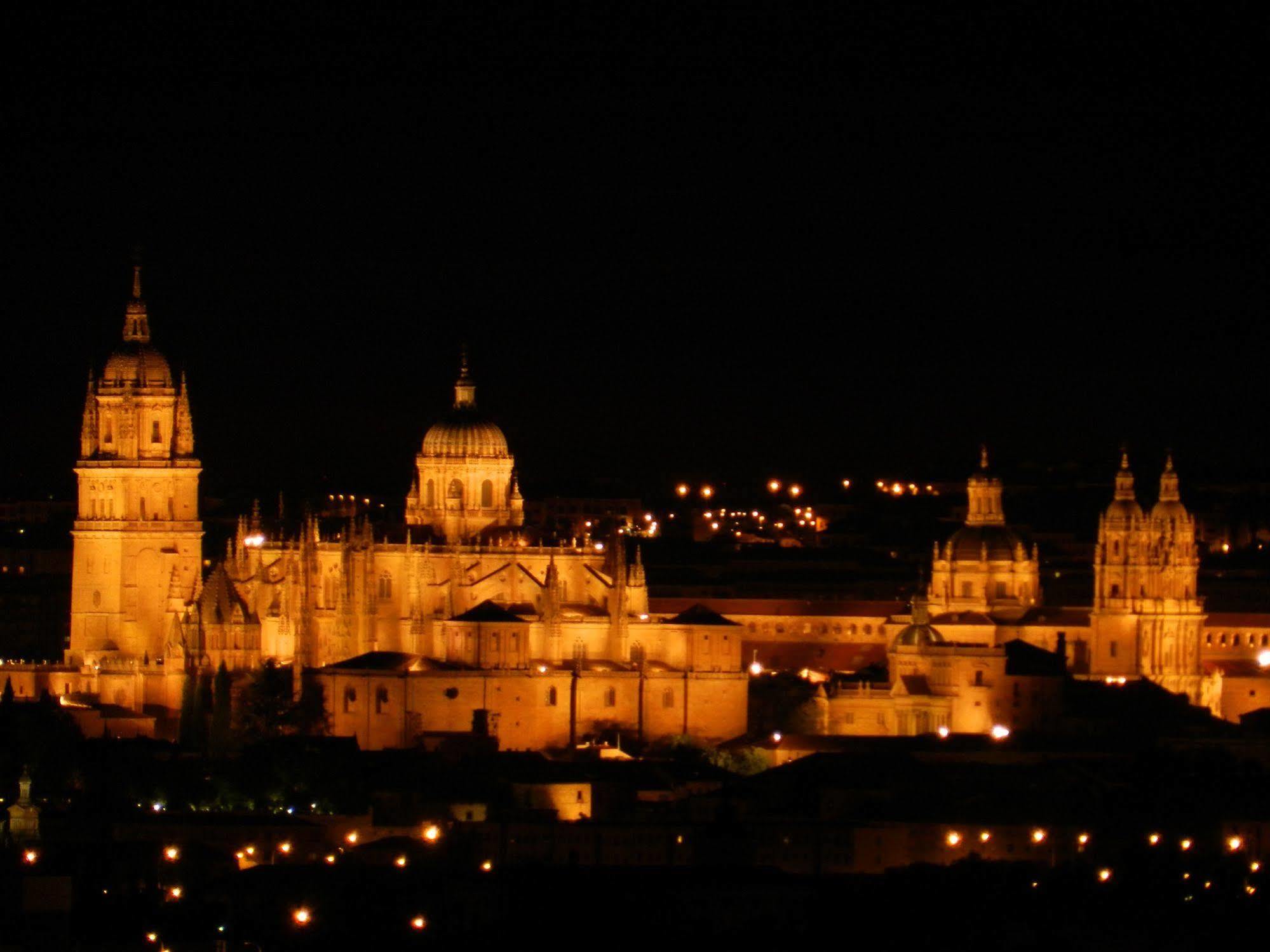Apartamentos Toro 33 Salamanca Kültér fotó